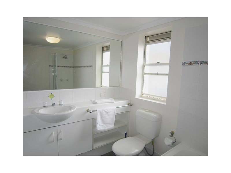 7/15 Monte Carlo Ave, Surfers Paradise QLD 4217