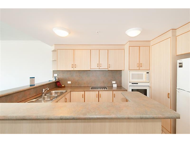 Unit 3204 Sun City Resort, 3400 Gold Coast Highway, Surfers Paradise QLD 4217