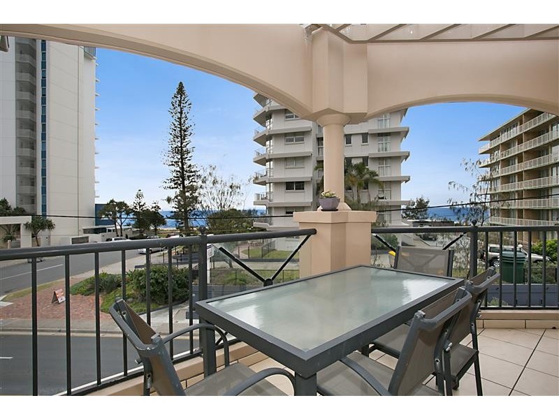 4 Northcliffe Tce, Surfers Paradise QLD 4217