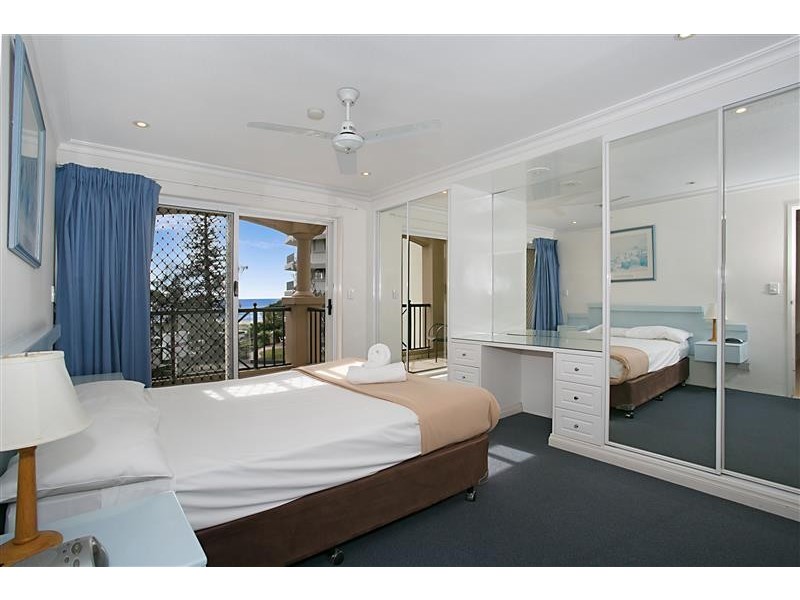 4 Northcliffe Tce, Surfers Paradise QLD 4217