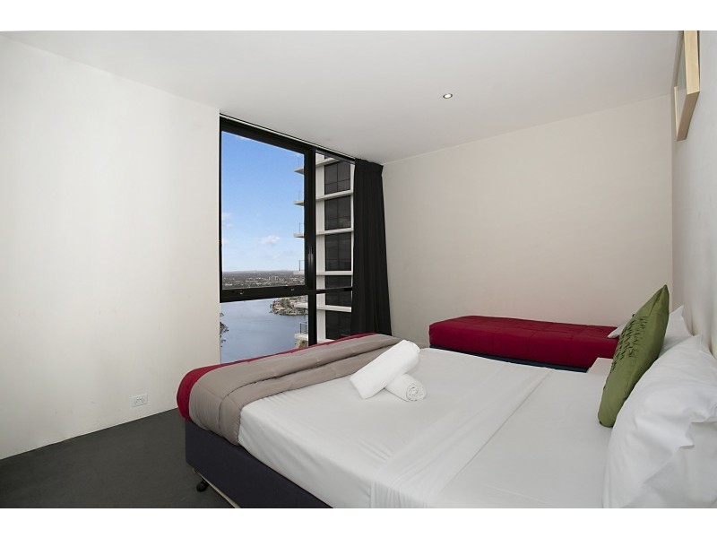 Sub Penthouse ‘Circle On Cavill’ 9 Ferny Avenue, Surfers Paradise QLD 4217