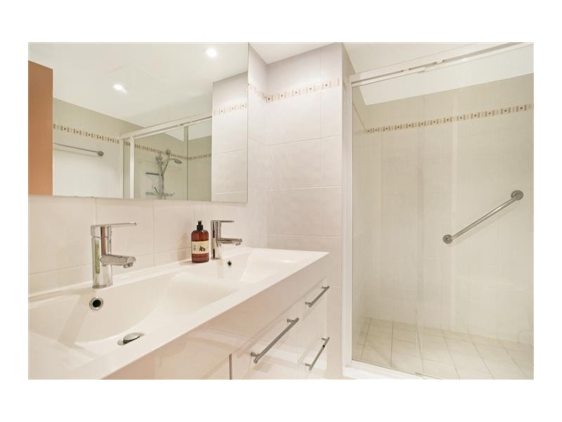 Unit 2104 Surfers Century, 5 Enderley Avenue, Surfers Paradise QLD 4217