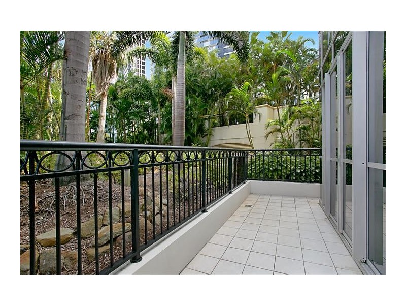 1046 / 23 Ferny Avenue, Surfers Paradise QLD 4217