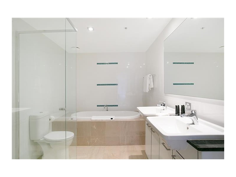 2304 / 22 Surf Parade, Broadbeach QLD 4218