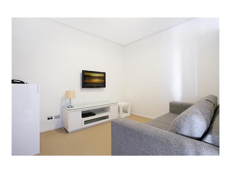 2304 / 22 Surf Parade, Broadbeach QLD 4218