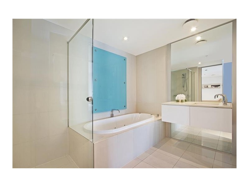 Unit 1008 Q1, 9 Hamilton Avenue, Surfers Paradise QLD 4217