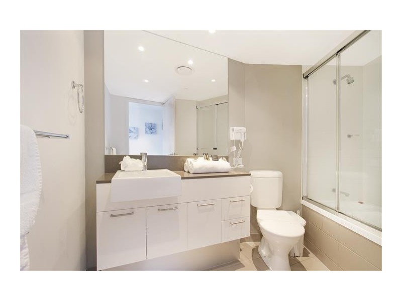 Unit 501 Artique, 18 Enderley Avenue, Surfers Paradise QLD 4217