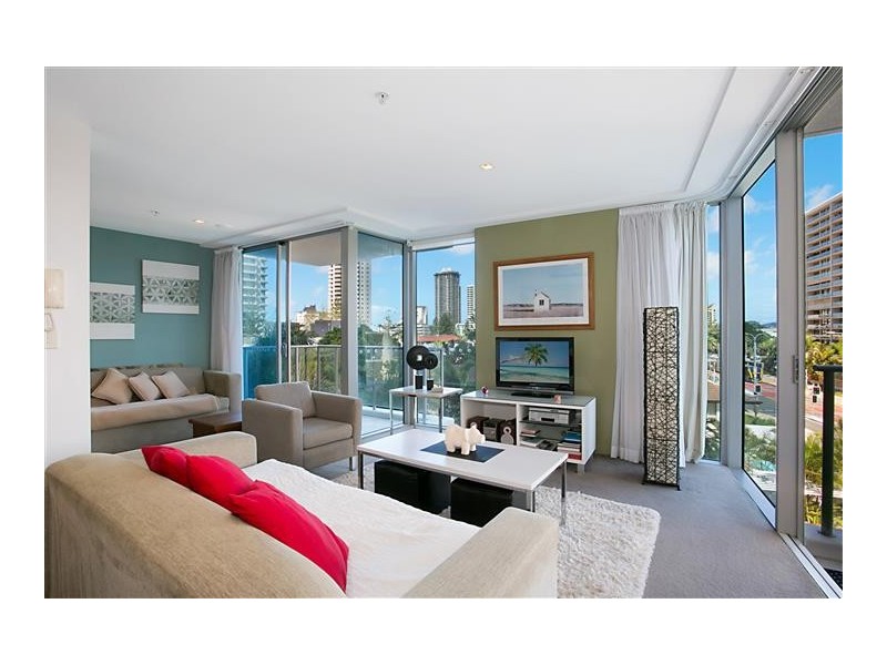 401 18 Enderley Avenue, Surfers Paradise QLD 4217