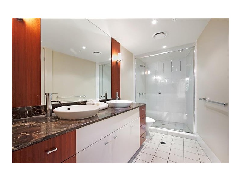 2074 / 23 Ferny Avenue, Surfers Paradise QLD 4217