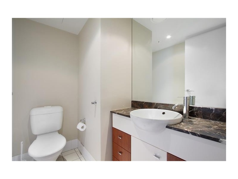 2074 / 23 Ferny Avenue, Surfers Paradise QLD 4217