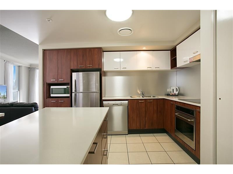 2142 23 Ferny Avenue, Surfers Paradise QLD 4217