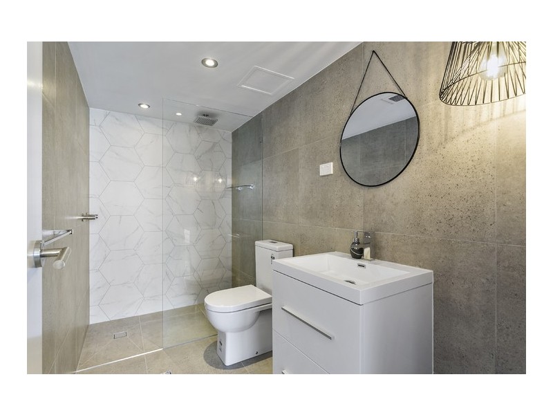 29B 5 Clifford Street, Surfers Paradise QLD 4217