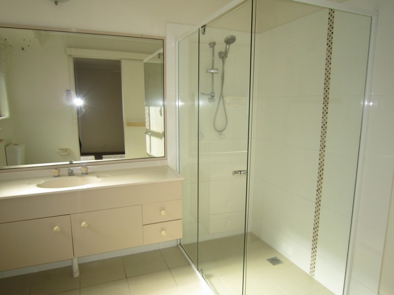 61 Glen Eagles Drive,, Robina QLD 4226