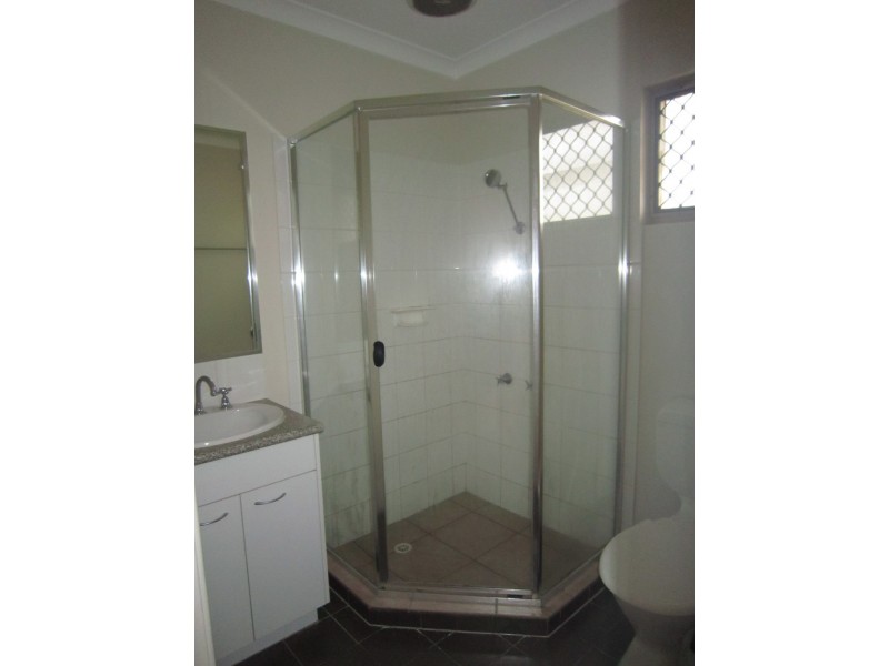 25 Thornton Street, Surfers Paradise QLD 4217