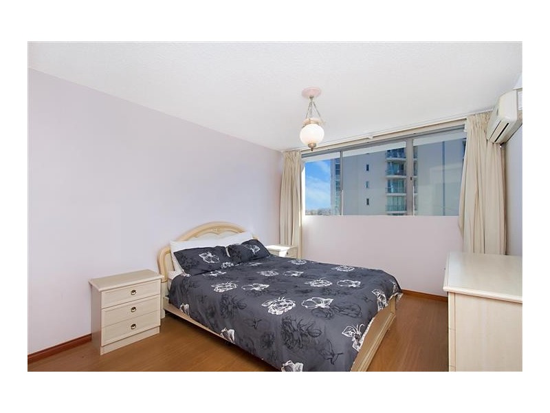 141/32 Riverview Parade, Surfers Paradise QLD 4217