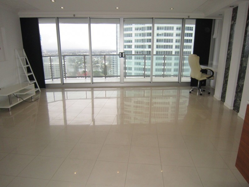 24E/5 Clifford ST, Surfers Paradise QLD 4217