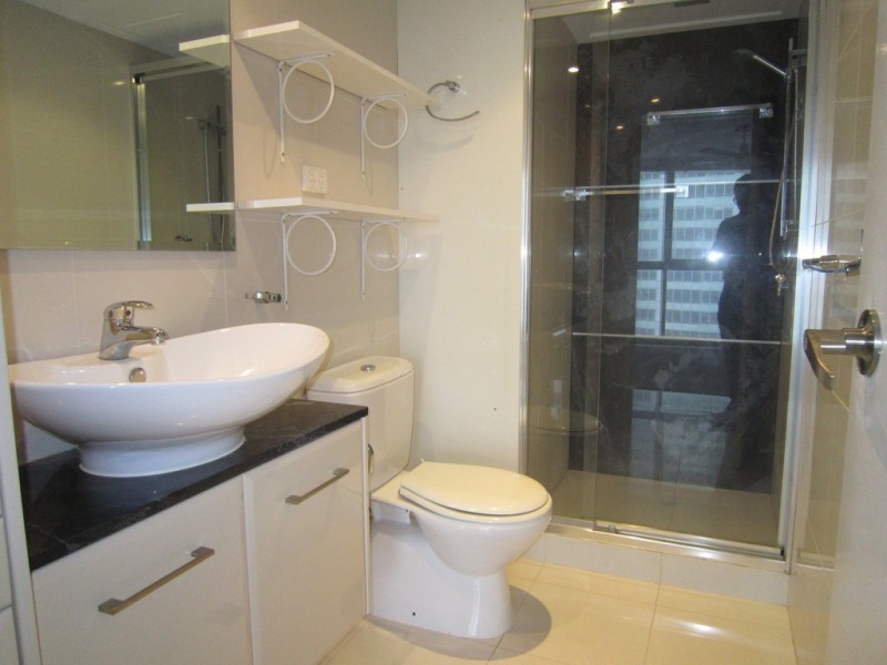 24E/5 Clifford ST, Surfers Paradise QLD 4217