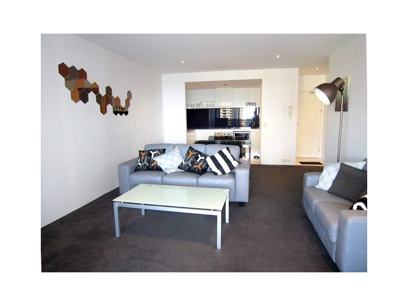 9 Ferny Ave, Surfers Paradise QLD 4217