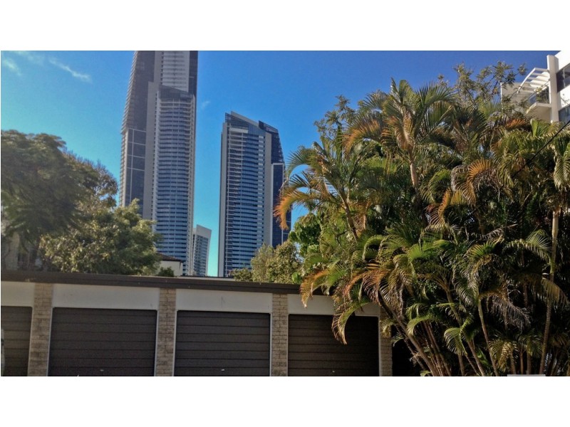 4/7 Stanhill Drive, Surfers Paradise QLD 4217