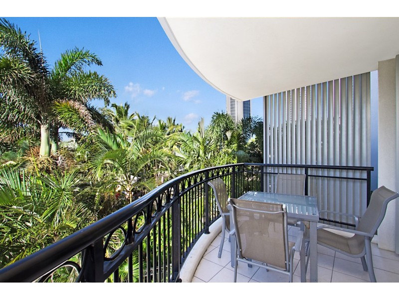 Unit 2074 ‘Chevron Renaissance’ 23 Ferny Ave, Surfers Paradise QLD 4217