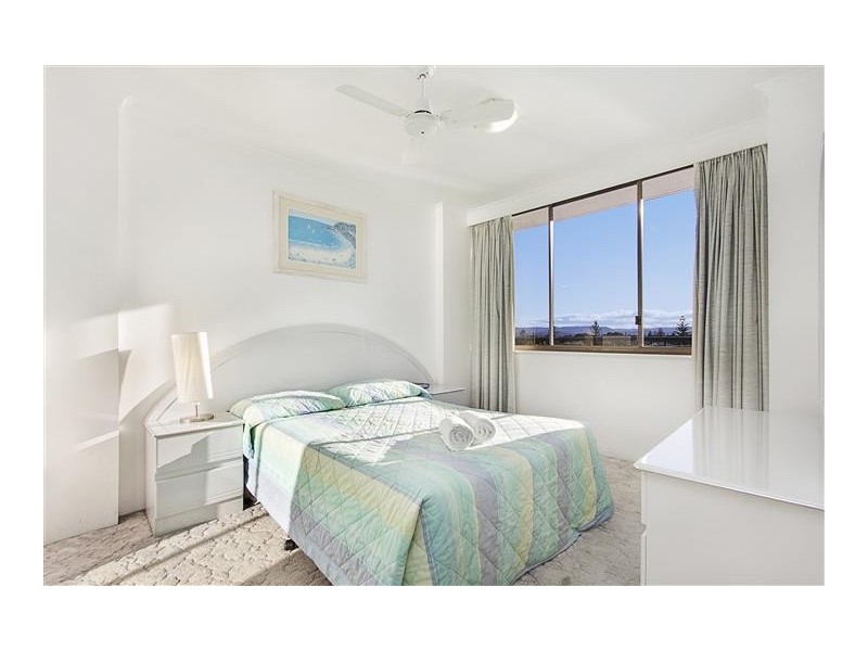 17/2940 Gold Coast Highway, Surfers Paradise QLD 4217