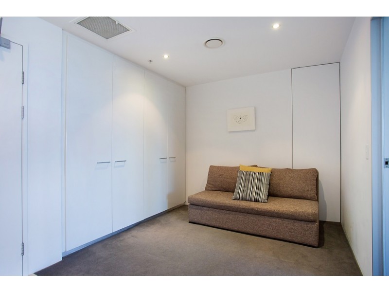 2337 Circle on Cavill, 9 Ferny Avenue, Surfers Paradise QLD 4217