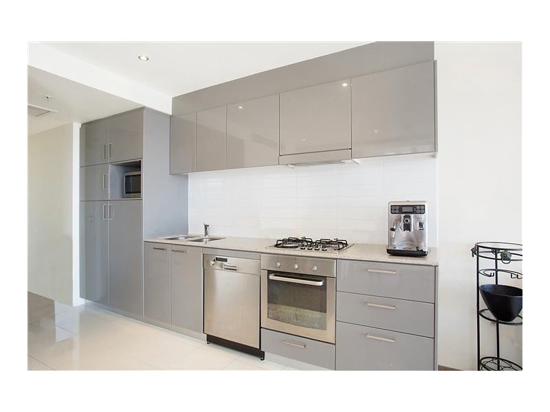 2105/4 Wahroonga Place, Surfers Paradise QLD 4217