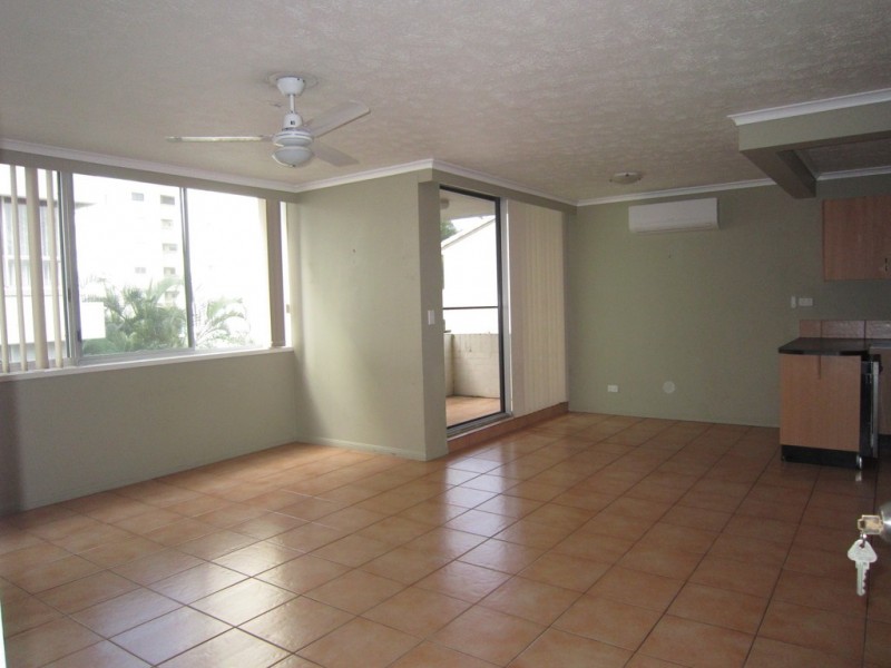 9/10 Aubrey Street, Surfers Paradise QLD 4217