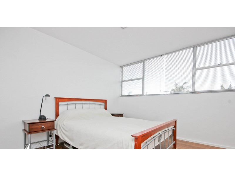 24/30 Watson Esplanade, Surfers Paradise QLD 4217