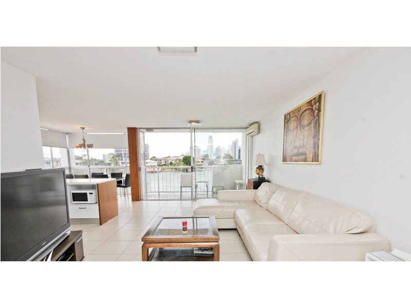 24/30 Watson Esplanade, Surfers Paradise QLD 4217