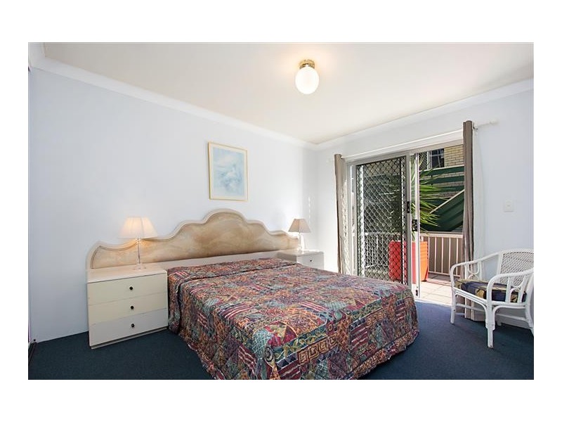 1/37 Peninsular Drive, Surfers Paradise QLD 4217