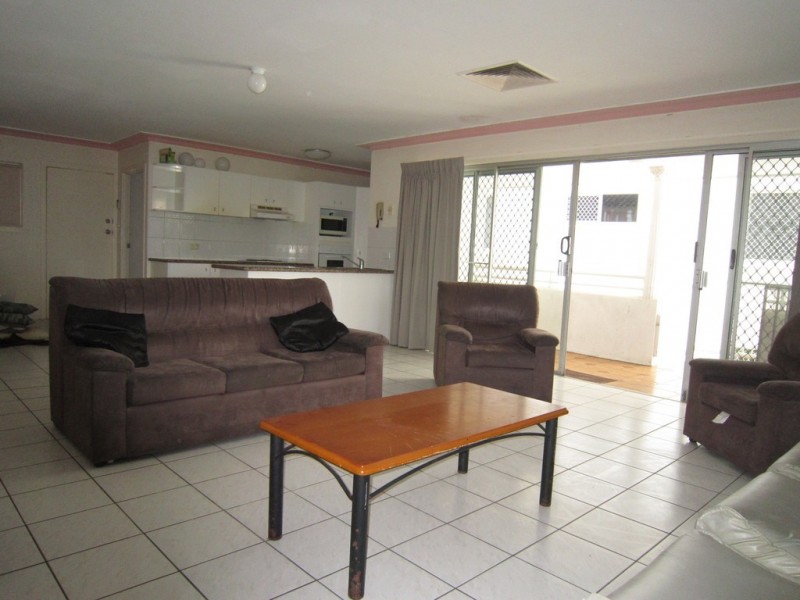 8/55-56 Pardise Island, Surfers Paradise QLD 4217