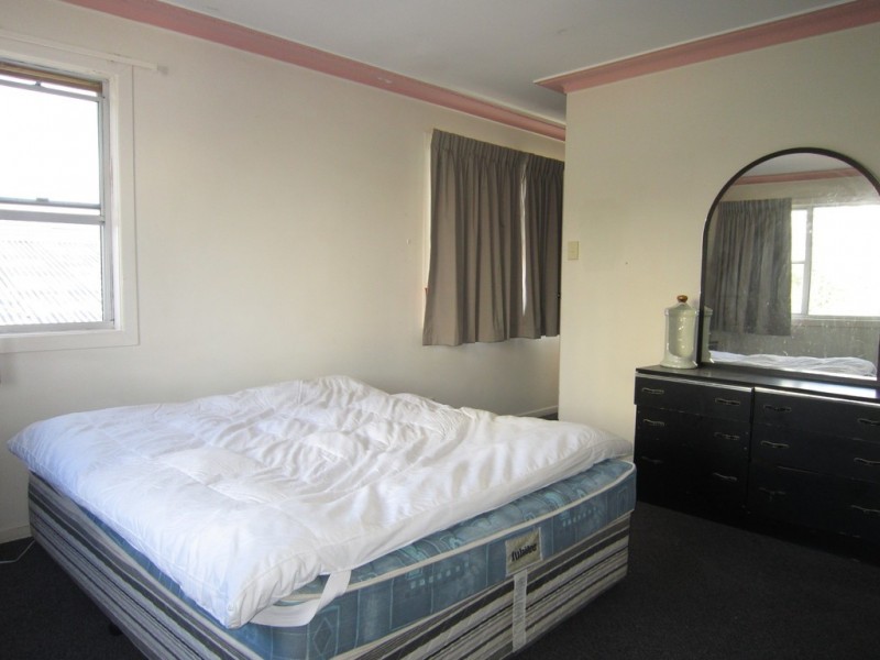 8/55-56 Pardise Island, Surfers Paradise QLD 4217