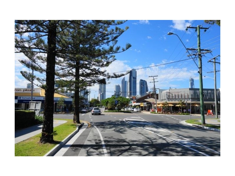 260 Stanhill Drive, Surfers Paradise QLD 4217