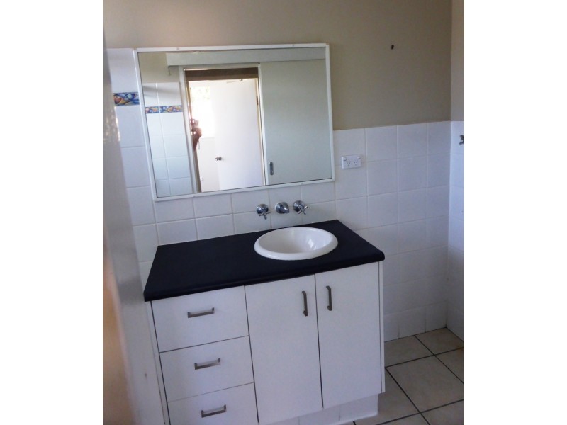 260 Stanhill Drive, Surfers Paradise QLD 4217