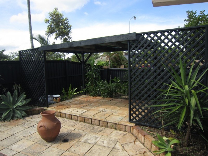 76 Wild Duck Drive, Mermaid Waters QLD 4218