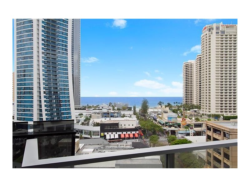 9 Ferny Avenue, Surfers Paradise QLD 4217