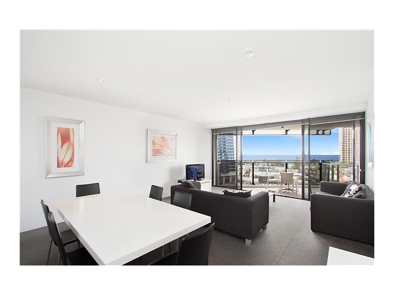 9 Ferny Avenue, Surfers Paradise QLD 4217