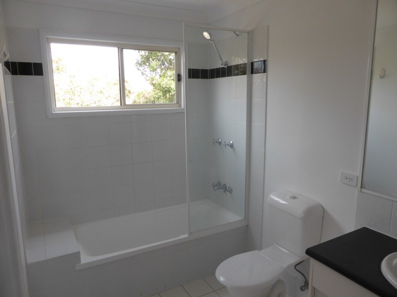 97-99 Eugaree Street, Southport QLD 4215