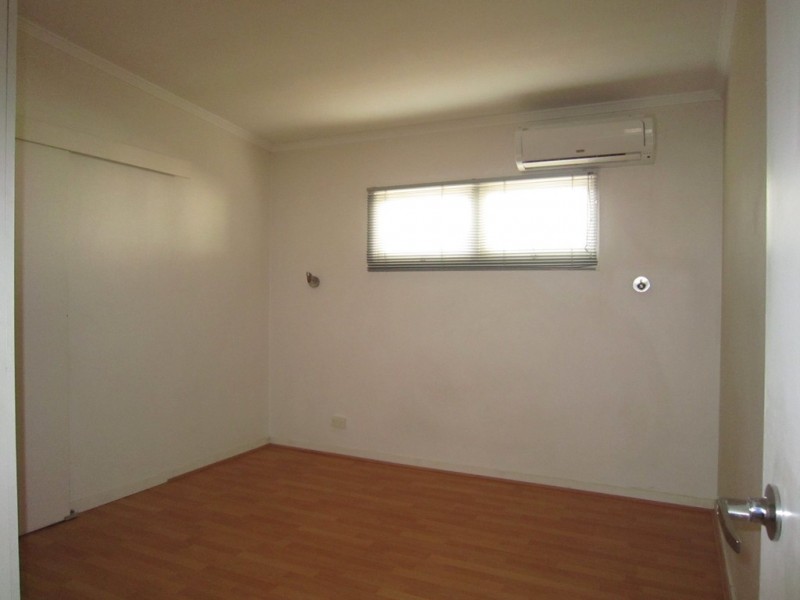 4/39 Darrambal Street, Surfers Paradise QLD 4217