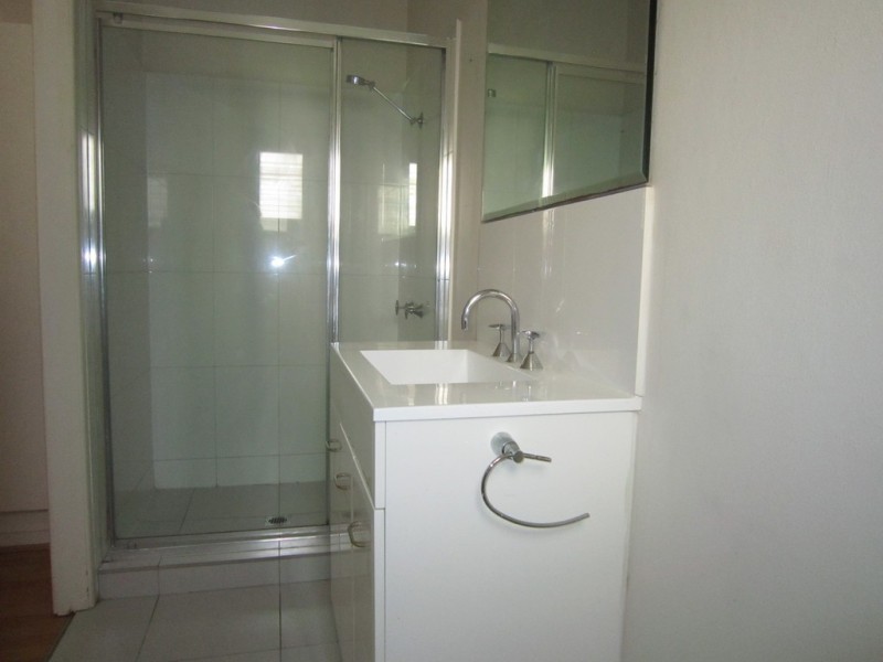 4/39 Darrambal Street, Surfers Paradise QLD 4217