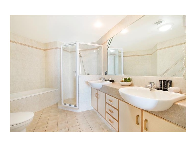 3204/3400 Gold Coast Highway, Surfers Paradise QLD 4217