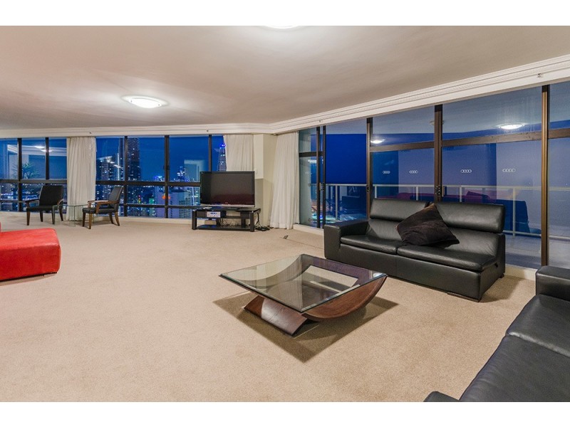 44L/5 Clifford Street, Surfers Paradise QLD 4217
