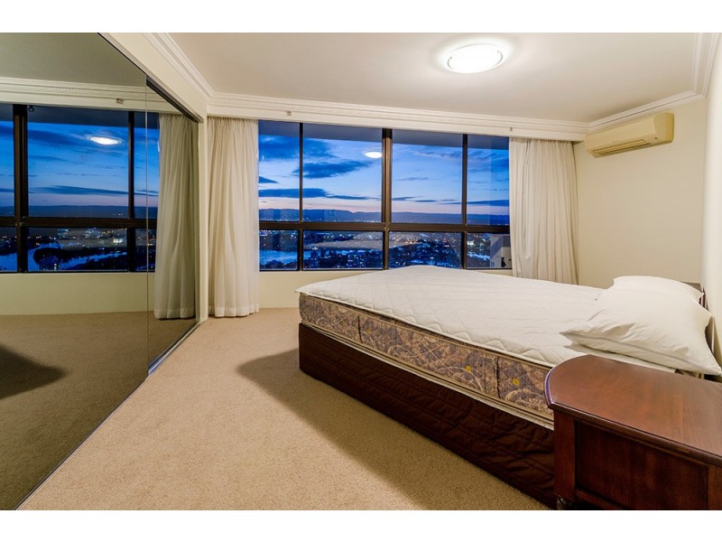44L/5 Clifford Street, Surfers Paradise QLD 4217