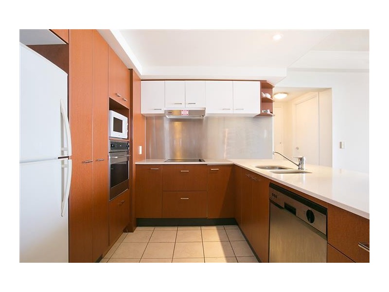 23 Ferny Avenue, Surfers Paradise QLD 4217