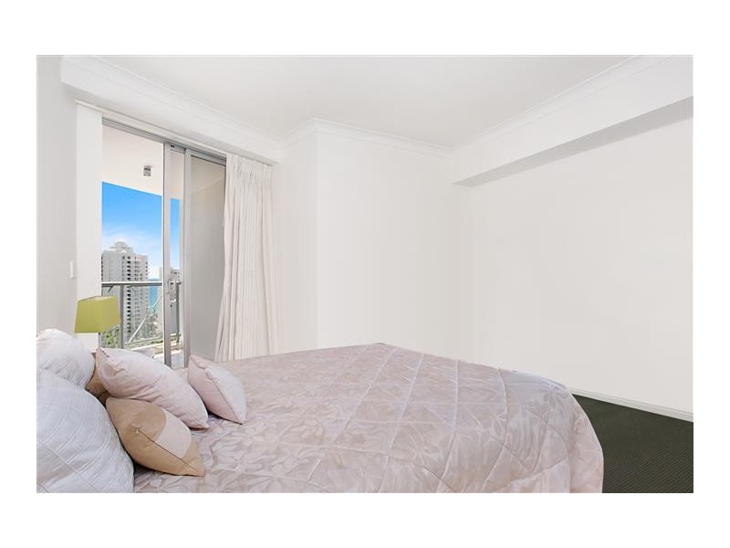 23 Ferny Avenue, Surfers Paradise QLD 4217