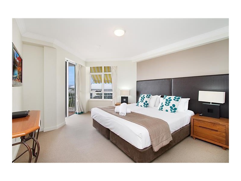 1601/90 Surf Parade, Broadbeach QLD 4218