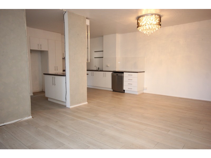 26 Palm Avenue, Surfers Paradise QLD 4217