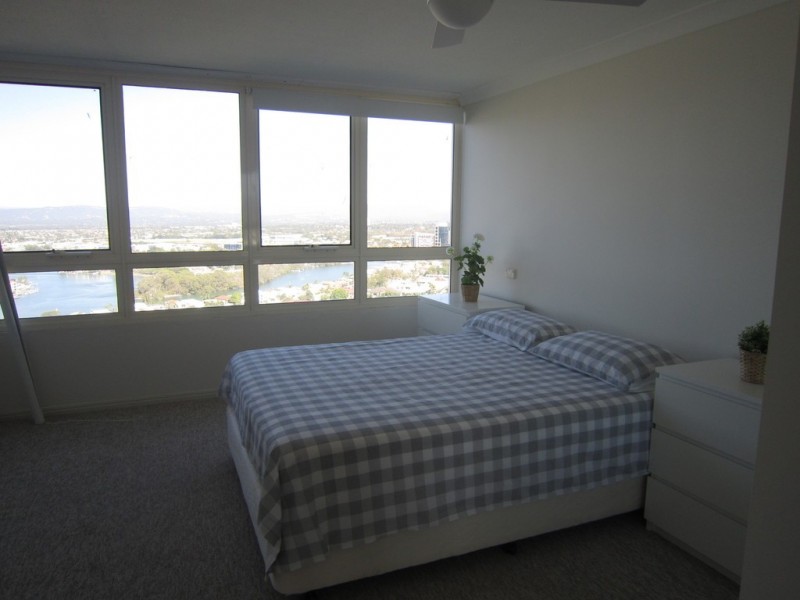 2 Riverview Parade, Surfers Paradise QLD 4217