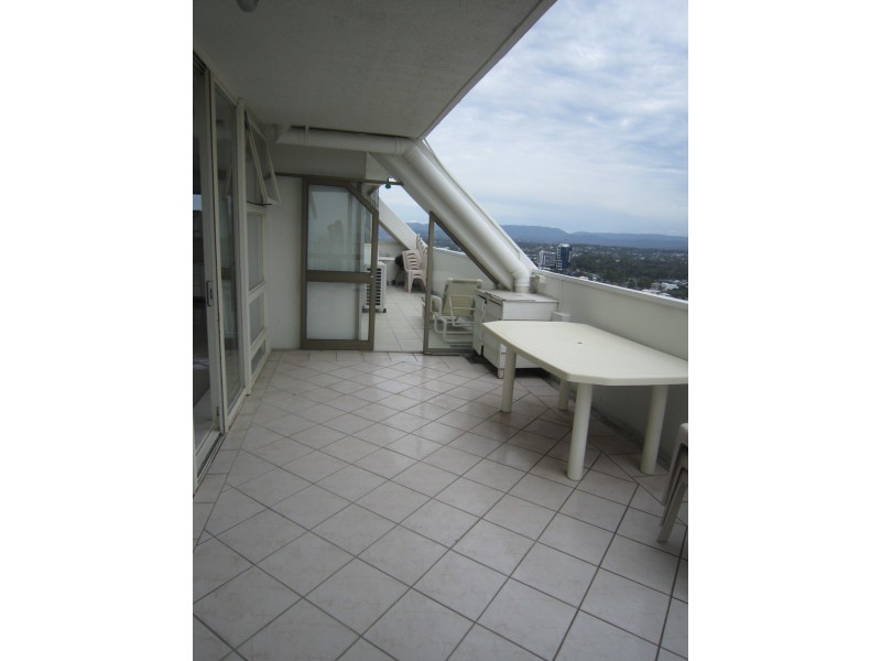 2 Riverview Parade, Surfers Paradise QLD 4217